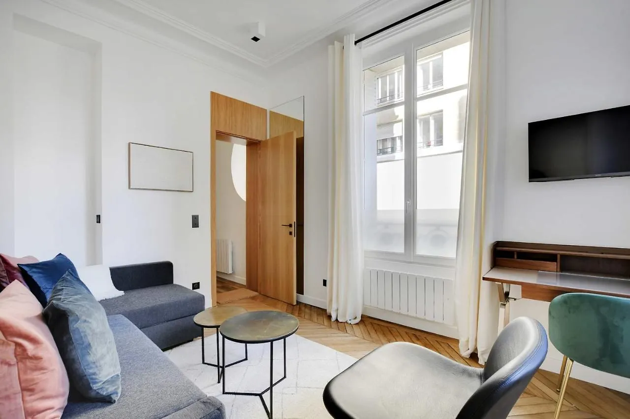 Welcoming Apt - 3Br-6P - Tour Eiffel Paris France