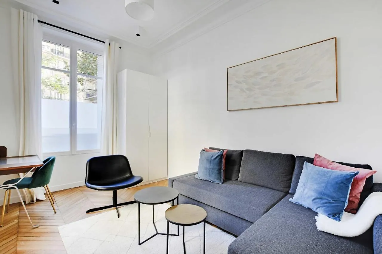 Apartment Welcoming Apt - 3Br-6P - Tour Eiffel Paris