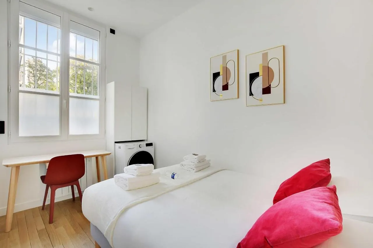 Welcoming Apt - 3Br-6P - Tour Eiffel Paris Apartment